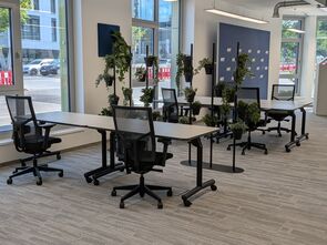 Δ COWORK| Flex Desk | EG